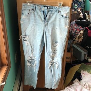 Abercrombie & Fitch high rise girlfriend jean